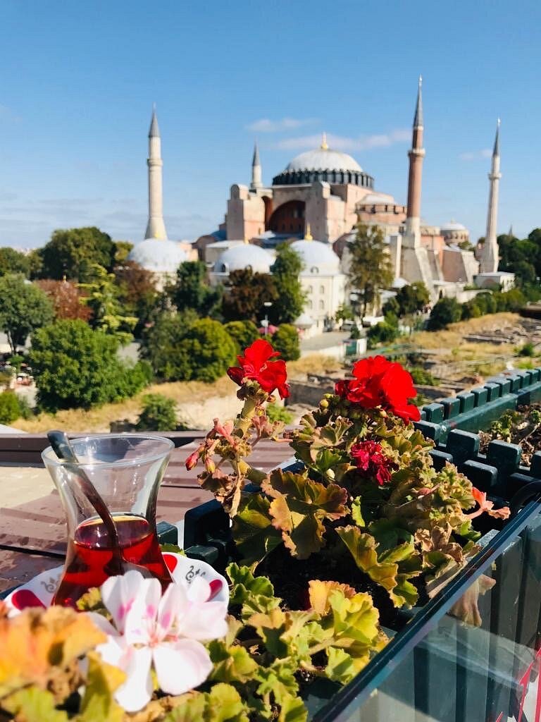 مطعم سفن هيلز إسطنبول