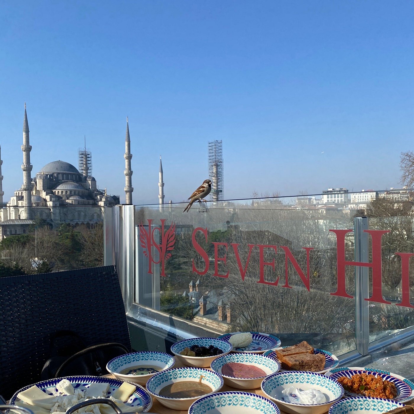 مطعم سفن هيلز إسطنبول